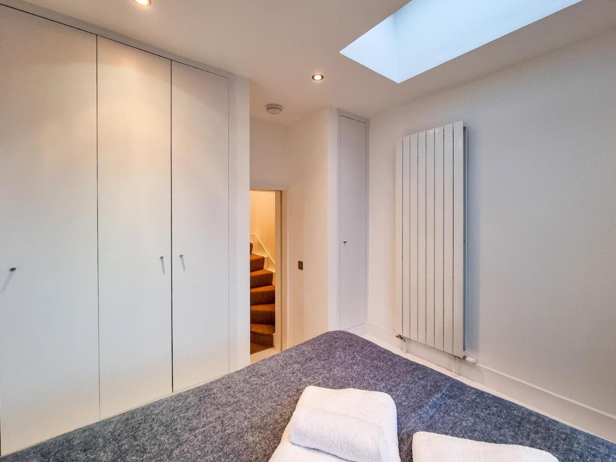 Pass The Keys Family Friendly 2 Bedroom Gem In Shepherd'S Bush Londres Exterior foto
